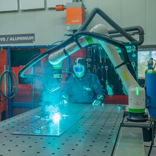 bezo bouwplaats machinepark